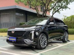 Cadillac XT5 2.0T Luxury Version - фото 1