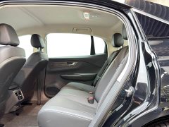 Hongqi E-QM5 Edition - фото 12