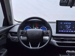 Hongqi E-QM5 Edition - фото 14