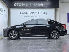 Hongqi E-QM5 Edition - фото 3