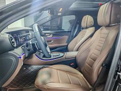 Mercedes-Benz E 300 L Luxury Version - фото 2