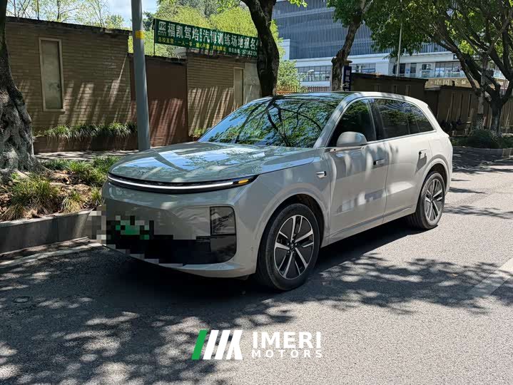 Li Auto L6 Pro - автомобиль из Китая