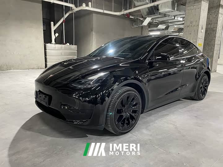 Tesla Model Y Edition - автомобиль из Китая