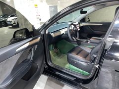 Tesla Model Y Edition - фото 7