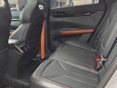 Changan UNI-V 1.5T Premium Version - фото 10