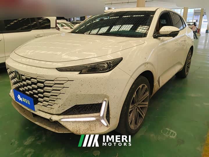 Changan UNI-K 2.0T Premium Version - автомобиль из Китая