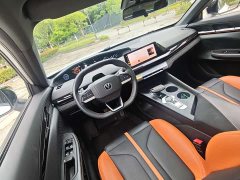 Changan UNI-V 1.5T Premium Version - фото 16
