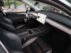 Tesla Model Y Edition - фото 8