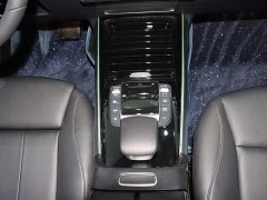 Mercedes-Benz GLB 220 Fashion - фото 15
