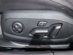 Audi A4 Avant 40 TFSI Luxury Version - фото 14