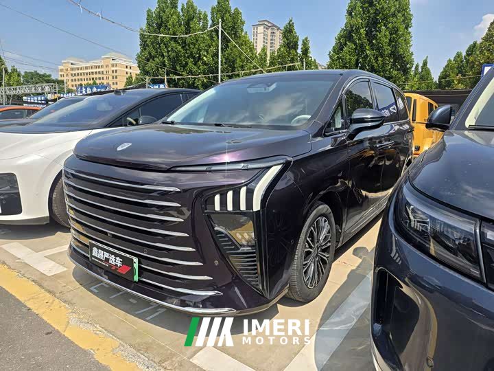 V9 1.5TD 200km Premium Version - автомобиль из Китая