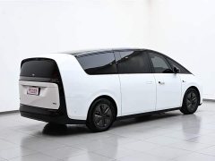 Li Auto Ideal MEGA Home Family Special Edition - фото 7