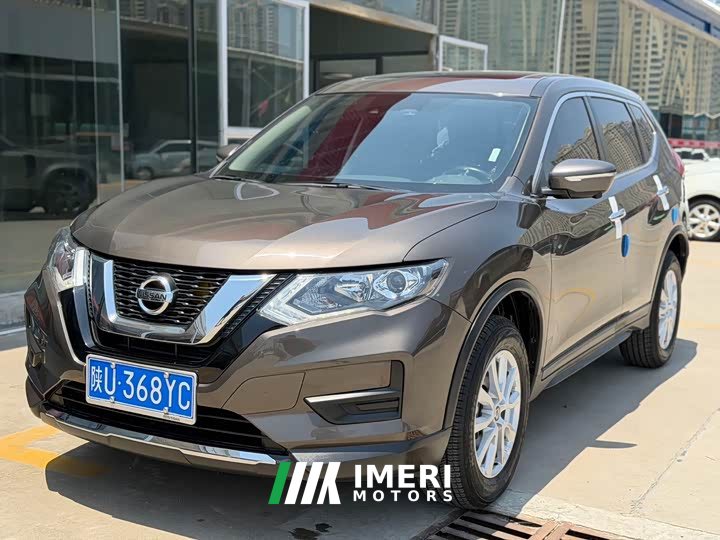 Nissan 2.0L 2WD Edition
