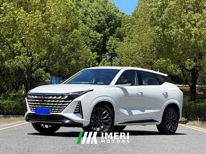 Changan UNI-Z 1.5T Luxury Version - автомобиль из Китая