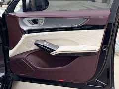 Hongqi H9 2.0T Edition - фото 12