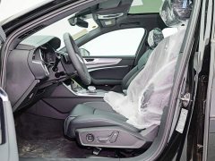 Audi A6L 40 TFSI Luxury Version - фото 10