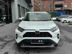 Toyota RAV4 Rongfang 2.0L CVT two-wheel drive fashion version - фото 2