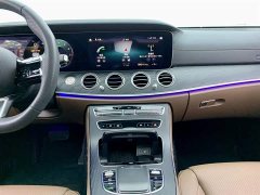 Mercedes-Benz E-Class E 300 L Sporty and Fashionable - фото 20