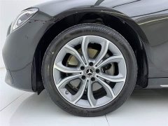 Mercedes-Benz E-Class E 300 L Sporty and Fashionable - фото 7