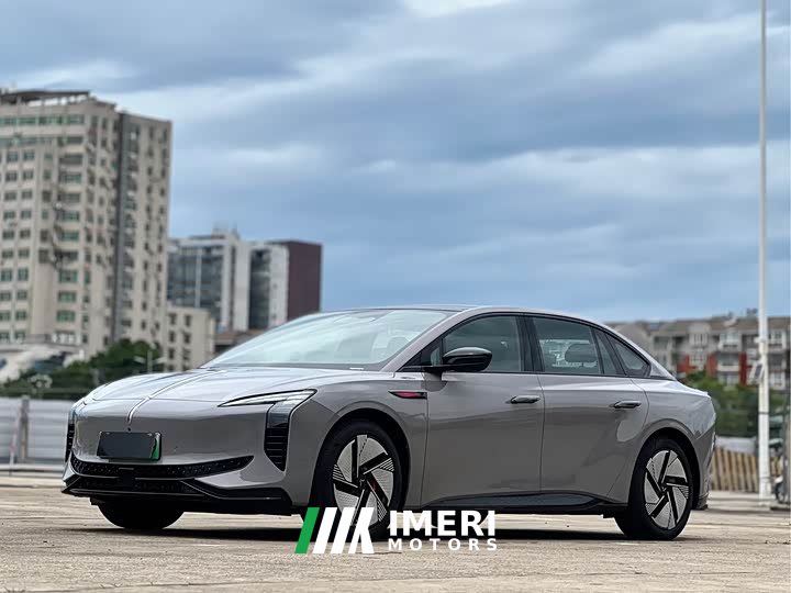 FAW EH7 640 AWD Edition - автомобиль из Китая