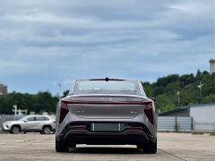 FAW EH7 640 AWD Edition - фото 8