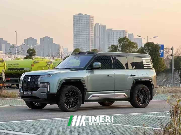 Yangwang U8 Luxury Edition - автомобиль из Китая