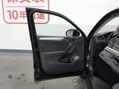 Volkswagen Tiguan L 330TSI automatic two-wheel drive smart version - фото 8