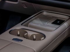 Li Auto Ideal i6 two-wheel drive standard version - фото 11
