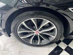Jaguar XFL 2.0T P250 two-wheel drive elite sports version - фото 13