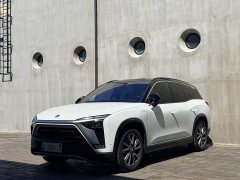 NIO ES8 2020 580KM six-seater version - фото 1