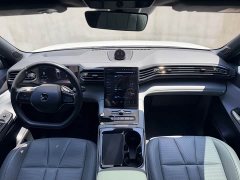 NIO ES8 2020 415KM seven-seater version - фото 19