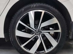 Volkswagen Sagitar 280TSI DSG surpasses Lite version - фото 14
