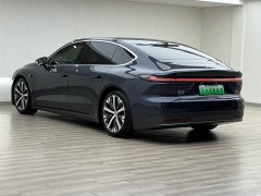 NIO ET7 75kWh Executive Edition - фото 8