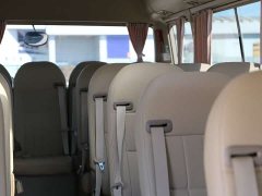 Lexus Costa 2019 4.0L luxury car GRB53L-ZEMNK 23-seat armrest 9GR - фото 9