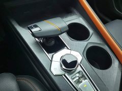 Changan UNI-V 1.5T Premium Version - фото 13