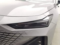Changan UNI-V 1.5T Premium Version - фото 7