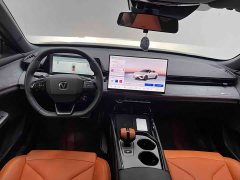 Changan UNI-V 2.0T Version - фото 7