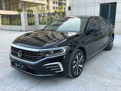 Volkswagen 330TSI Luxury Edition - фото 1