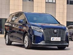 Buick GL8 facelift Avenir four-seater premium version - фото 3