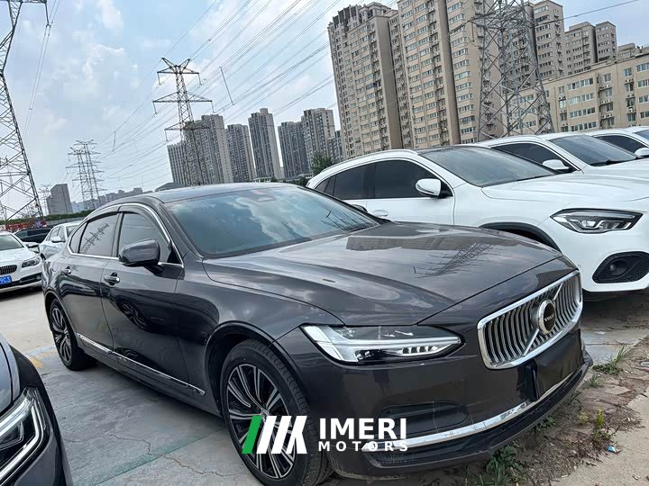 Volvo S90 B5 Luxury Edition - автомобиль из Китая