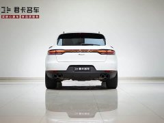 Porsche Macan 2.0T - фото 6