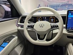 Lynk & Co Touron 2025 Touron Pro 450TSI four-wheel drive vertical version - фото 14