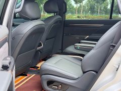 Lynk & Co eπ008 210Max extended range version 6 seats - фото 11