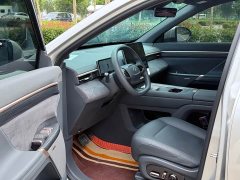 Lynk & Co eπ008 210Max extended range version 6 seats - фото 9