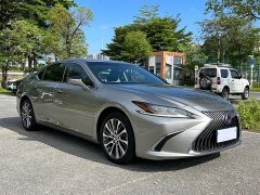 Lexus ES 300h Premium Edition - фото 3