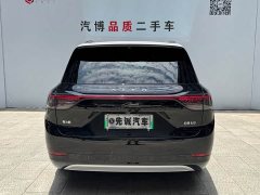 AITO M9 EREV Ultra 42kWh 6-Seater - фото 6