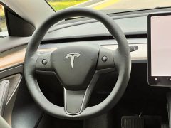 Tesla Model 3 2022 rear-wheel drive version - фото 8