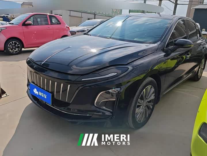 Hongqi E-QM5 560km PLUS