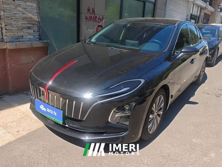 Hongqi E-QM5 610km PLUS - автомобиль из Китая