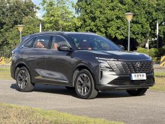 Changan CS75PLUS 1.5T Deluxe Version - фото 3